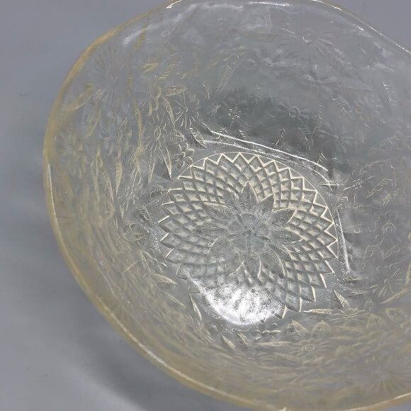 vintage glass floral clear serving bowl serving ripped 7x2.5" READ - Picture 7 of 8